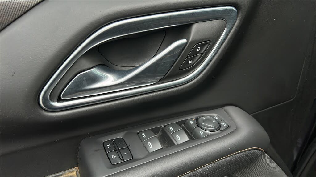 2024 GMC Yukon XL AT4 4WD