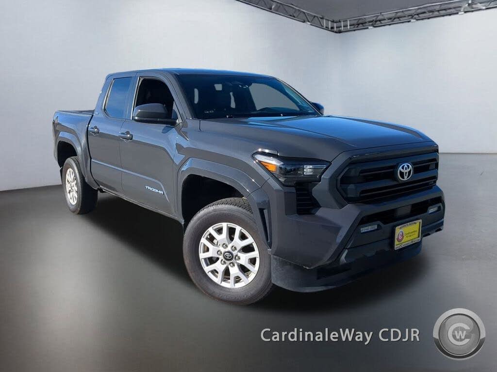 2024 Toyota Tacoma SR5 Double Cab 4WD