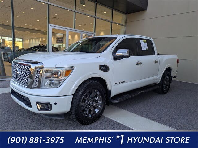 2017 Nissan Titan Platinum Reserve Crew Cab 4WD