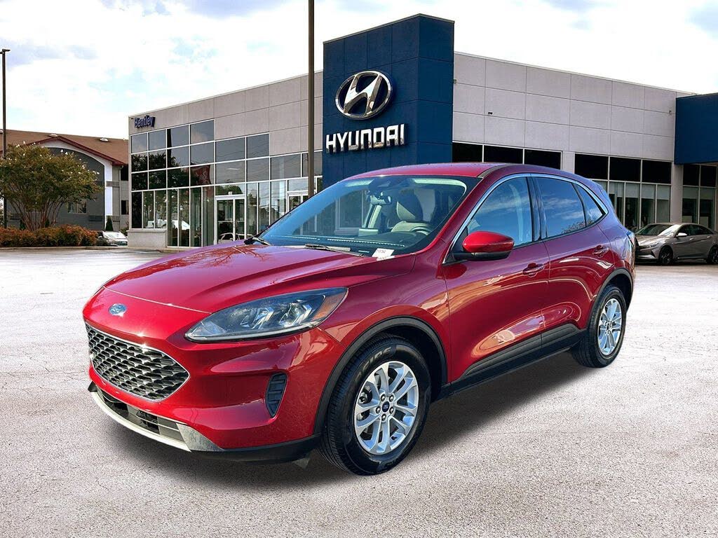 2021 Ford Escape SE FWD