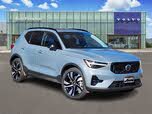 Volvo XC40 B5 Ultimate Dark Theme AWD