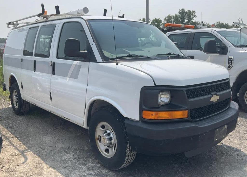 2011 Chevrolet Express Cargo 2500 RWD