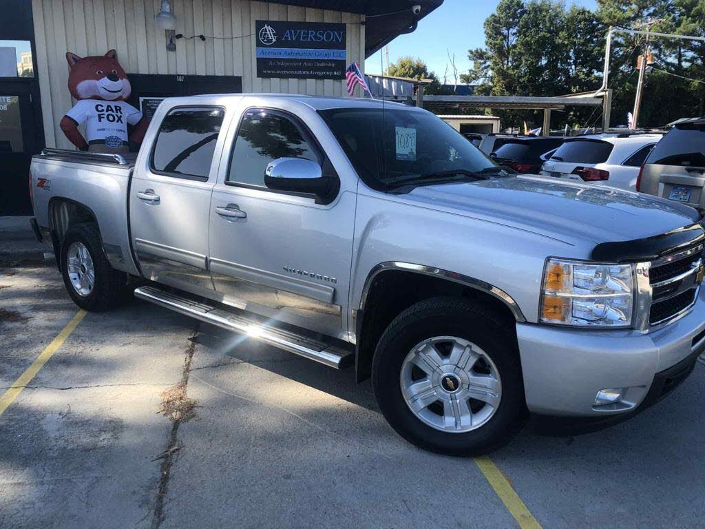 2011 Chevrolet Silverado 1500 LTZ Crew Cab 4WD