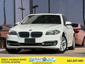 BMW 5 Series 528i Sedan RWD