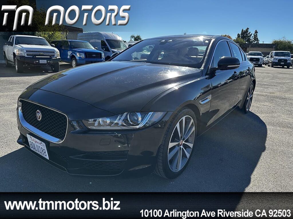 2017 Jaguar XE 35t Prestige RWD