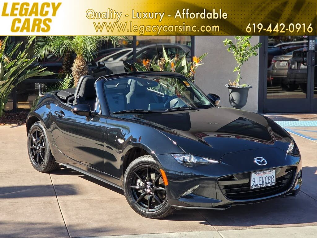 2022 Mazda MX-5 Miata Sport RWD