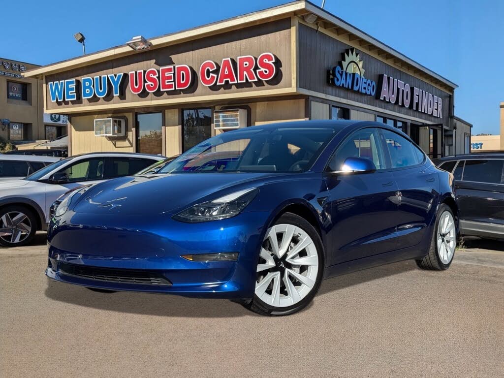 2023 Tesla Model 3 RWD