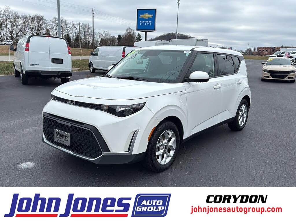 2024 Kia Soul LX FWD