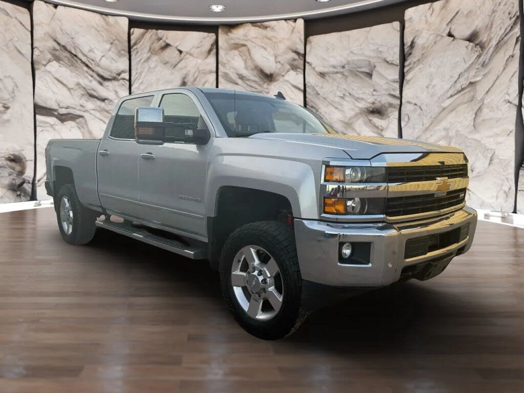 2016 Chevrolet Silverado 2500HD LTZ Crew Cab 4WD