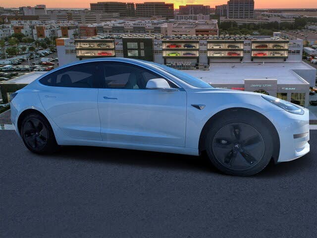 2020 Tesla Model 3 Standard Range Plus RWD