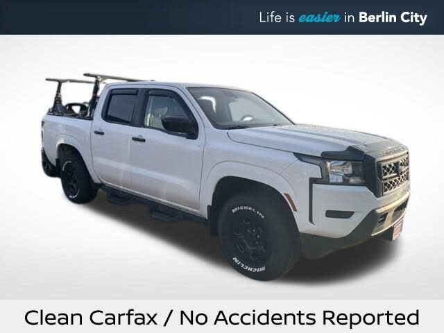 2022 Nissan Frontier S Crew Cab 4WD