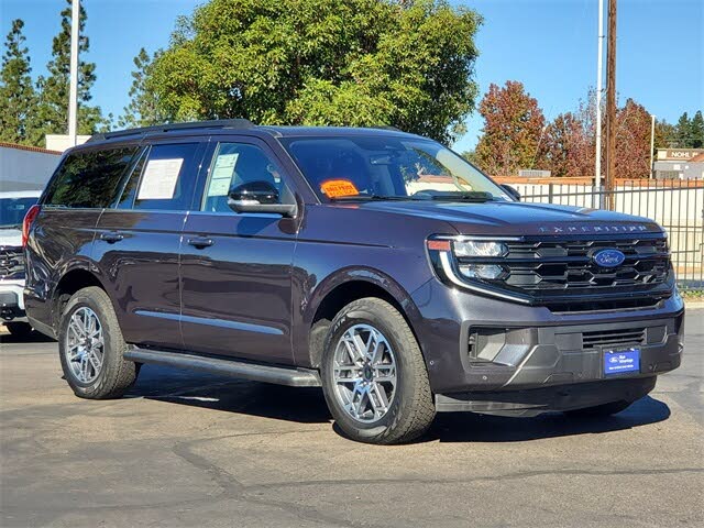 2025 Ford Expedition Active 4WD