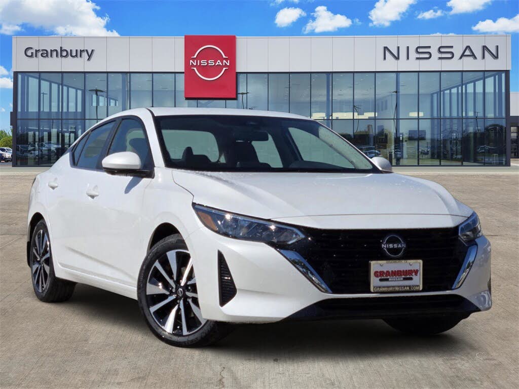 2025 Nissan Sentra SV FWD