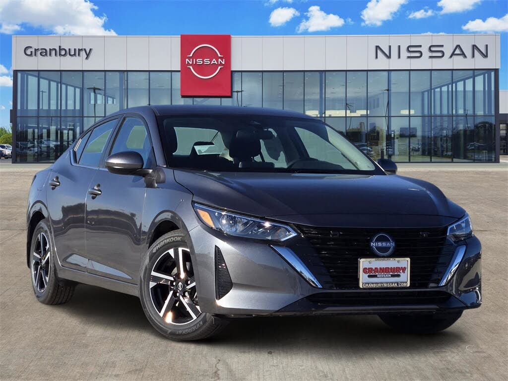 2025 Nissan Sentra SV FWD