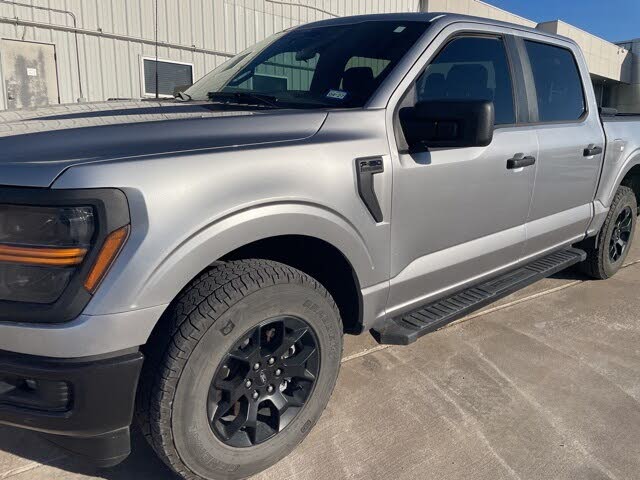 2025 Ford F-150 STX 4dr SuperCrew 4WD