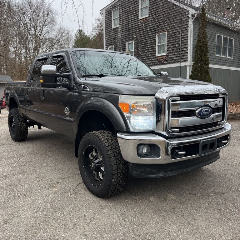 2016 Ford F-250 Super Duty Lariat Crew Cab 4WD