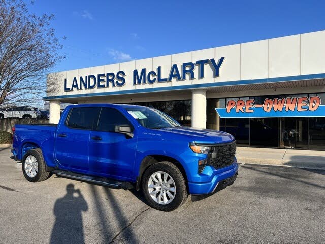 2025 Chevrolet Silverado 1500 Custom Crew Cab RWD