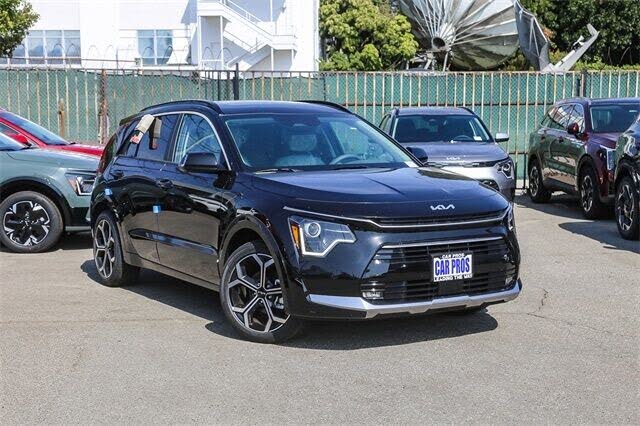 2025 Kia Niro EX Touring FWD