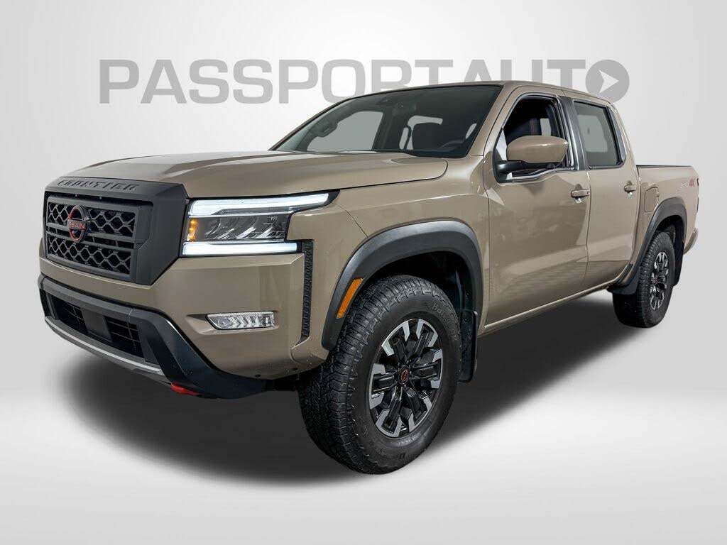 2024 Nissan Frontier PRO-4X Crew Cab 4WD