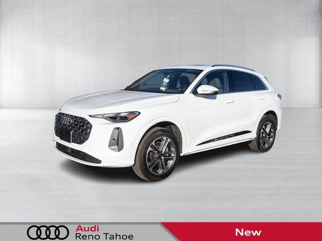 2025 Audi Q5 quattro Premium 40 TFSI