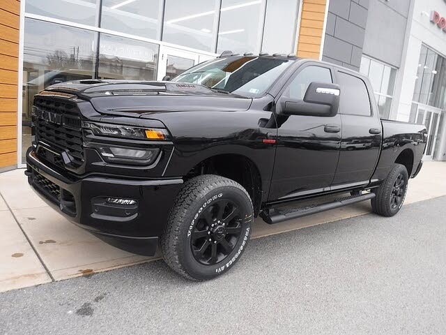 2026 RAM 2500 Tradesman Crew Cab 4WD