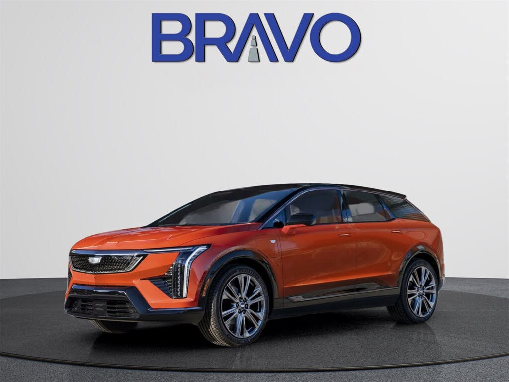 2025 Cadillac OPTIQ Luxury 2 AWD