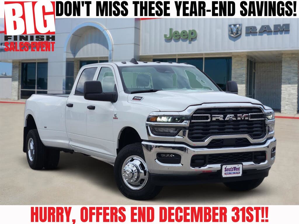 2026 RAM 3500 Tradesman Crew Cab LB DRW 4WD