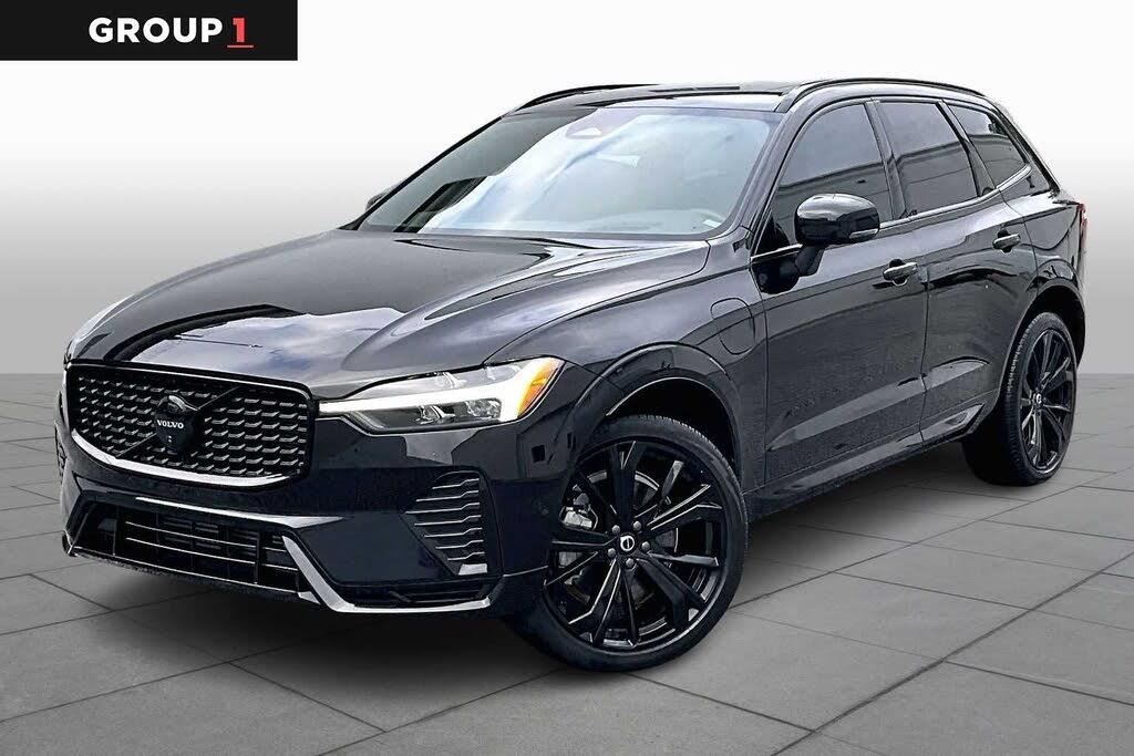 2024 Volvo XC60 Recharge T8 Ultimate Black Edition eAWD