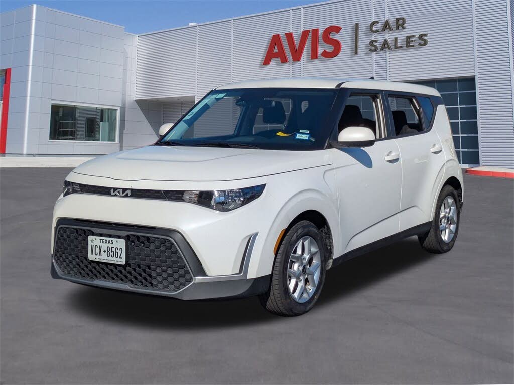 2024 Kia Soul LX FWD