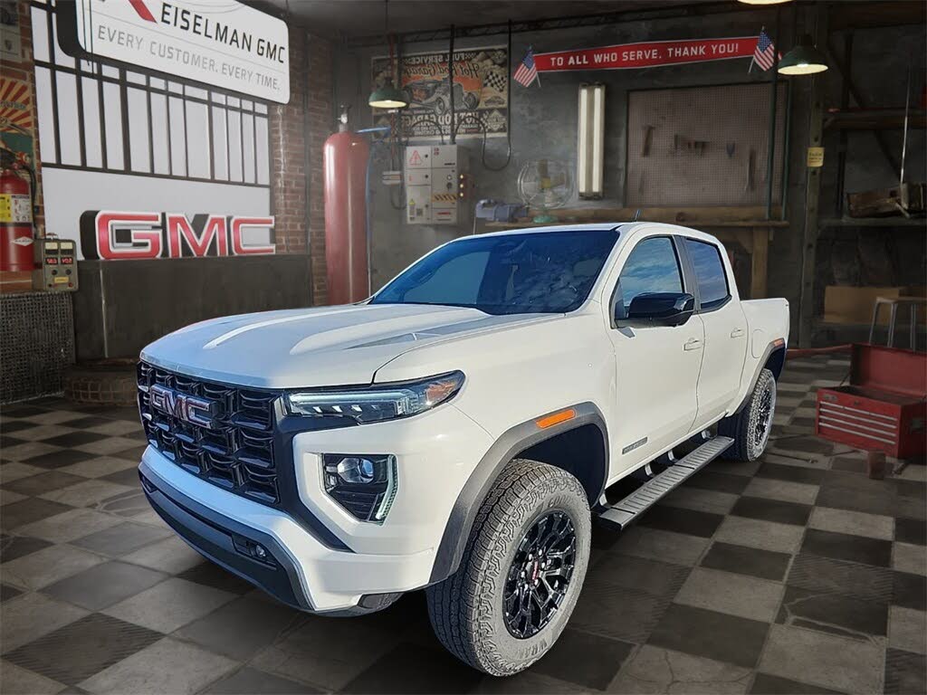 2026 GMC Canyon Elevation Crew Cab 4WD