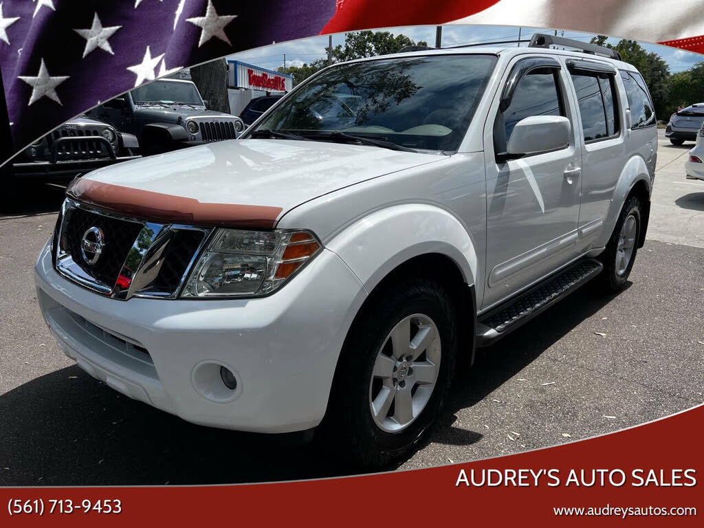 2011 Nissan Pathfinder SV V6 RWD