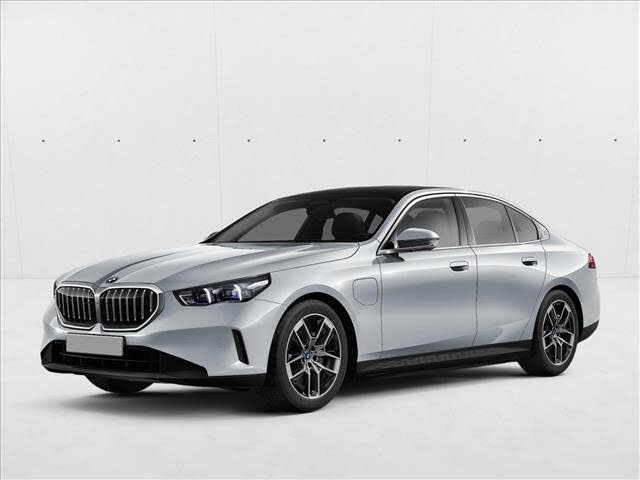 2026 BMW 5 Series 550e xDrive