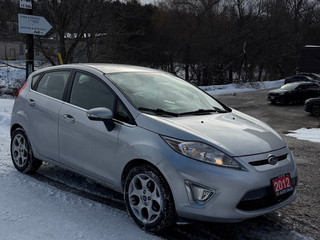 2012 Ford Fiesta SES Hatchback