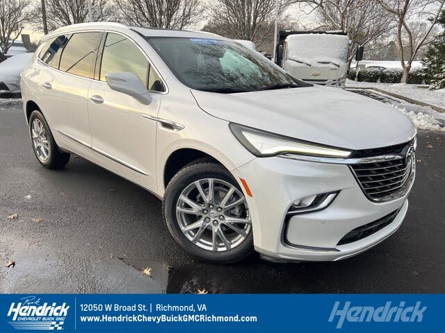 2023 Buick Enclave Essence AWD