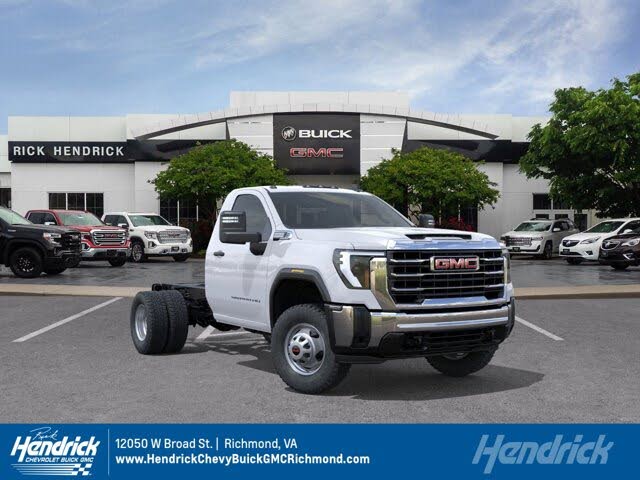 2025 GMC Sierra 3500HD Chassis Pro Regular Cab 4WD