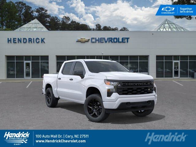 2026 Chevrolet Silverado 1500 Custom Crew Cab 4WD
