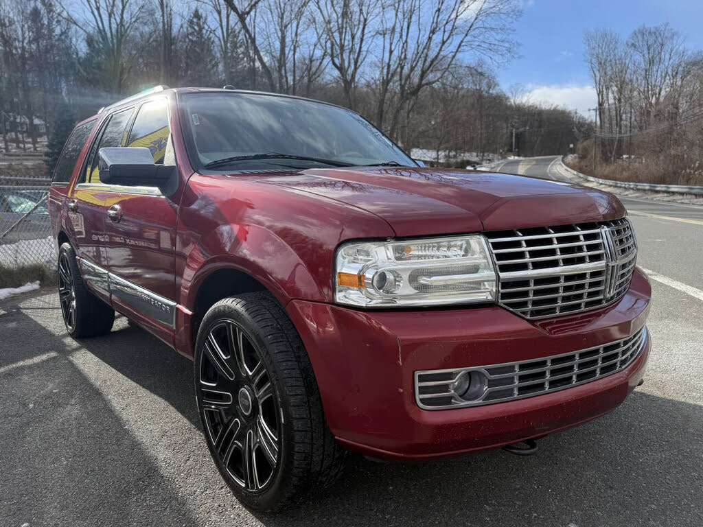 2014 Lincoln Navigator RWD