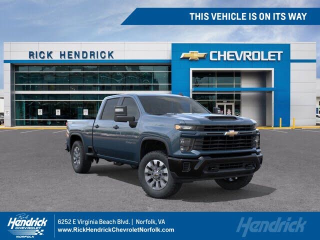 2026 Chevrolet Silverado 2500HD Custom Crew Cab 4WD