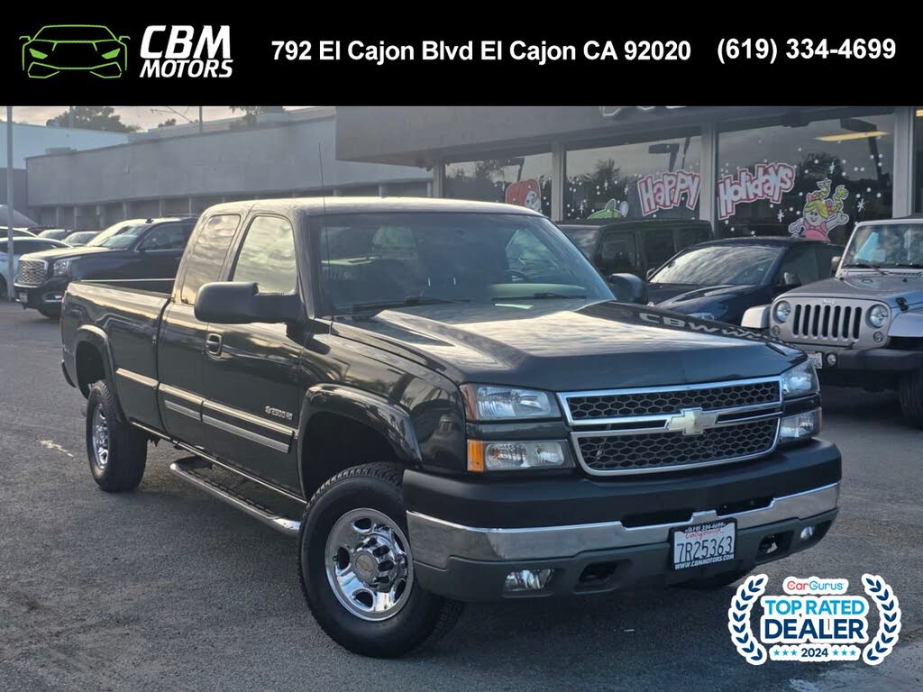 2005 Chevrolet Silverado 2500HD LS Extended Cab RWD
