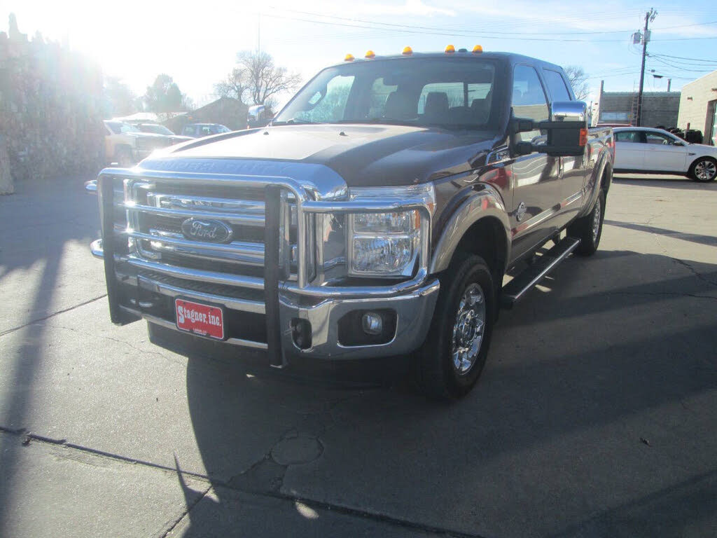 2012 Ford F-250 Super Duty Lariat Crew Cab 4WD