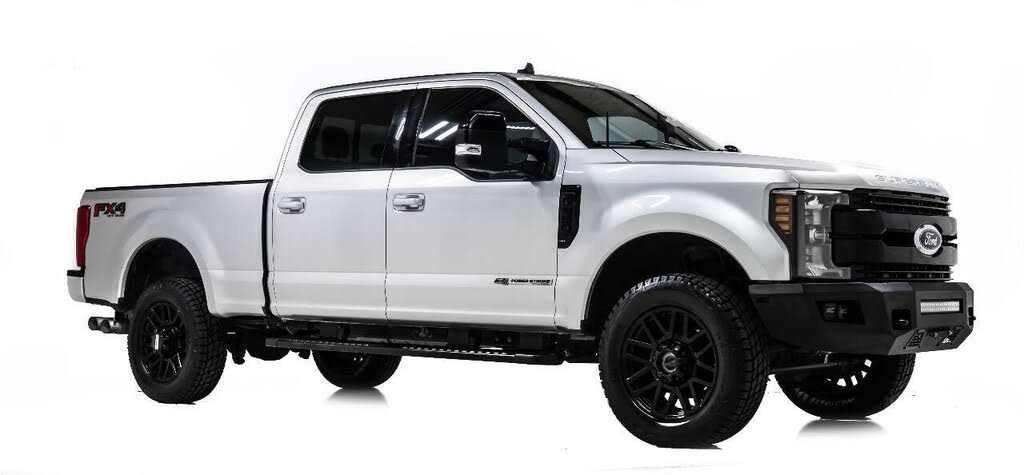 2019 Ford F-250 Super Duty Lariat Crew Cab 4WD