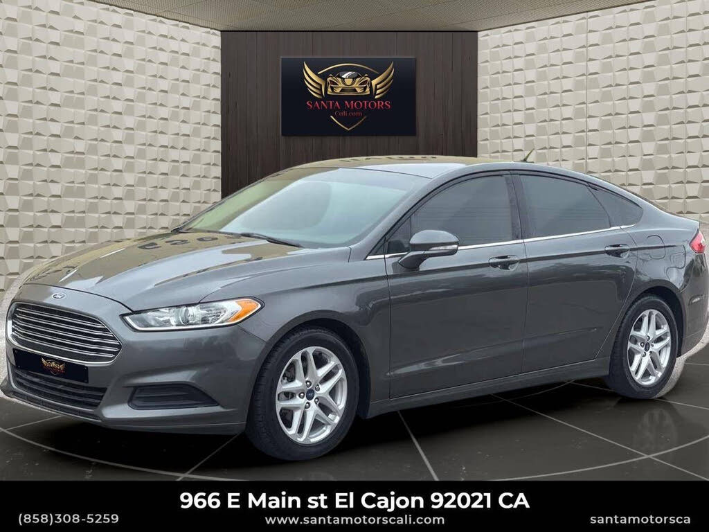 2015 Ford Fusion SE