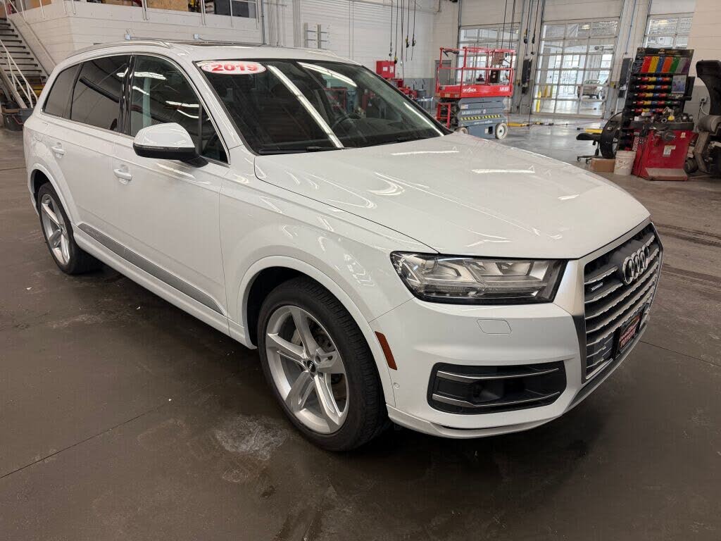 2019 Audi Q7 55 TFSI quattro Prestige