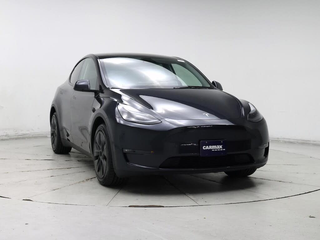 2025 Tesla Model Y Long Range AWD
