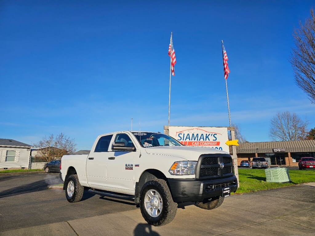 2016 RAM 2500 Tradesman Crew Cab 4WD
