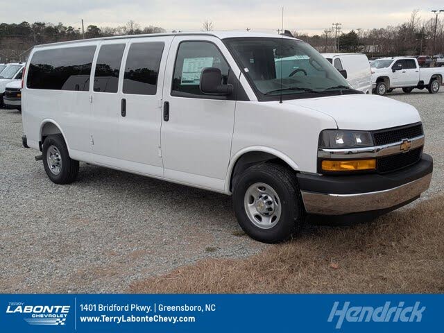 2025 Chevrolet Express 3500 LS Extended RWD