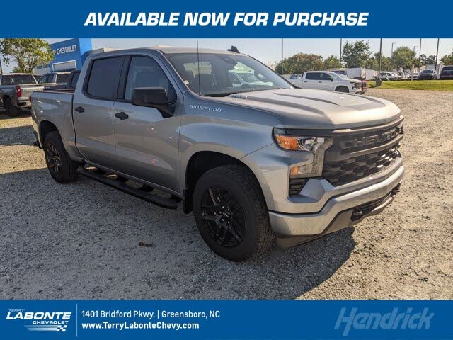 2026 Chevrolet Silverado 1500 Custom Crew Cab 4WD