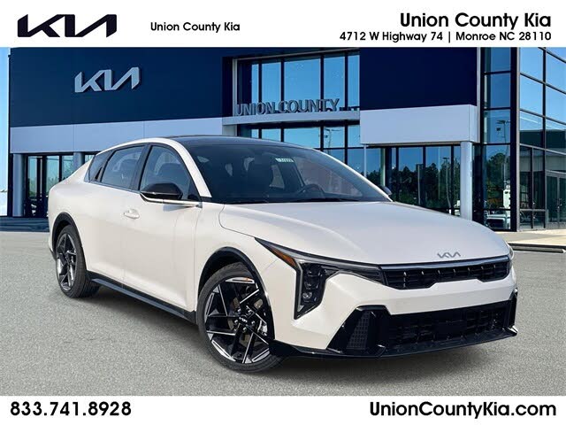 2025 Kia K4 GT-Line FWD