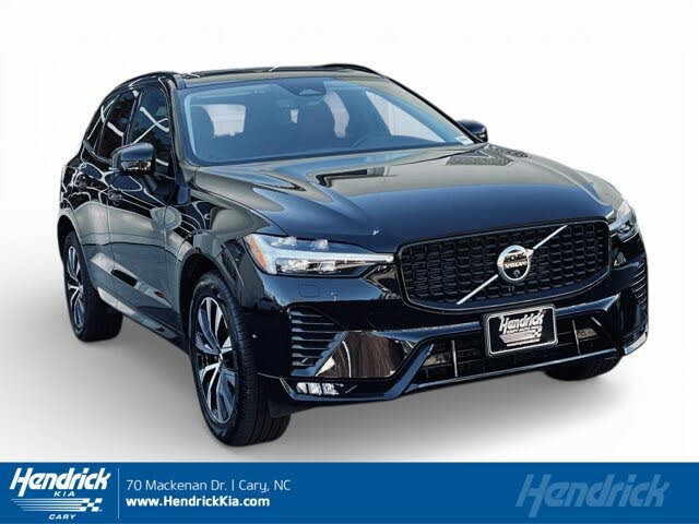 2025 Volvo XC60 B5 Plus Dark Theme AWD