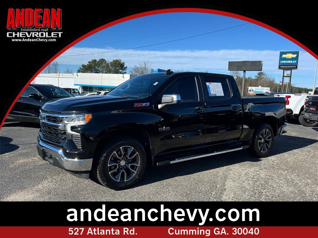 2022 Chevrolet Silverado 1500 LT Crew Cab 4WD